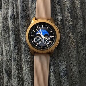 Samsung Rose Gold Smartwatch
